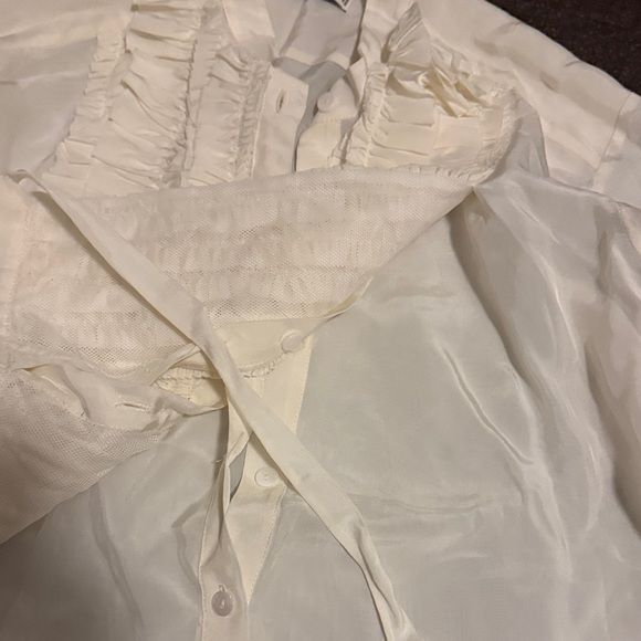 Zara Cream Ruffled Blouse - Picture 3 of 5